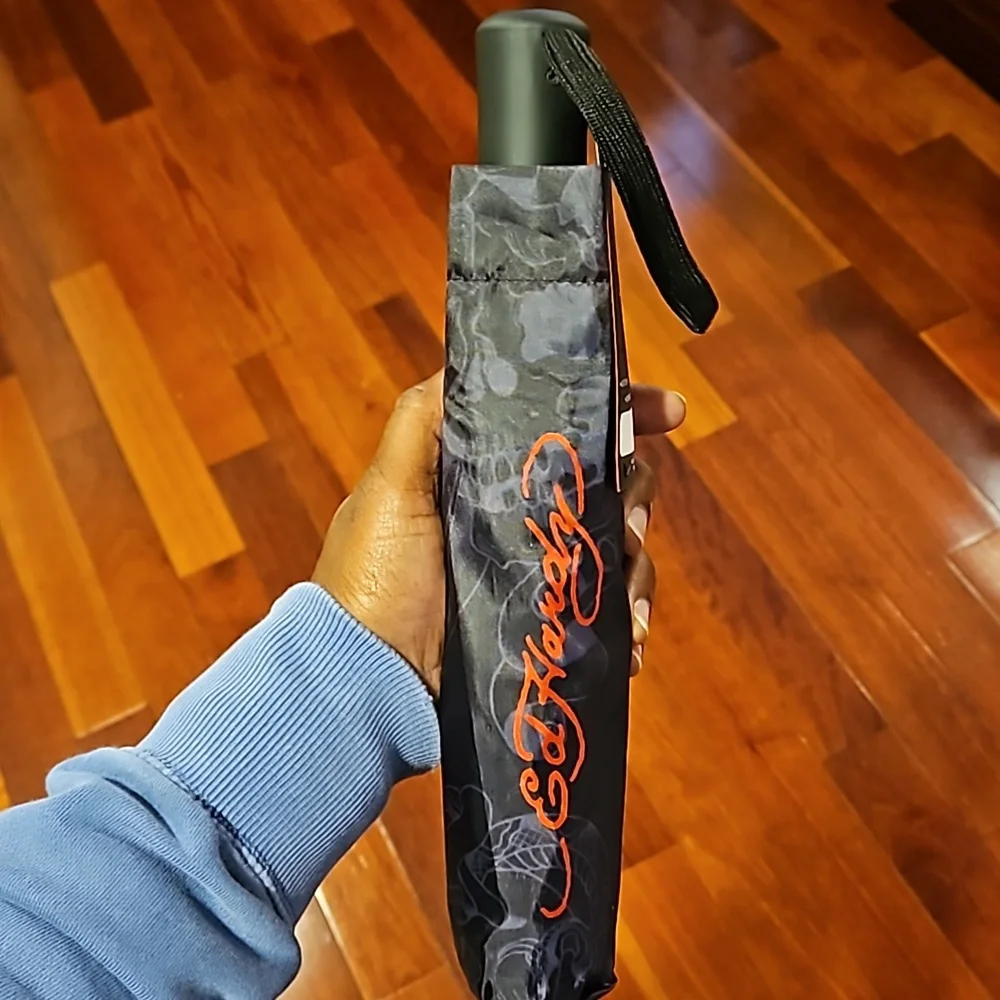 Ed Hardy Umbrella in Black - Picture 1 of 5